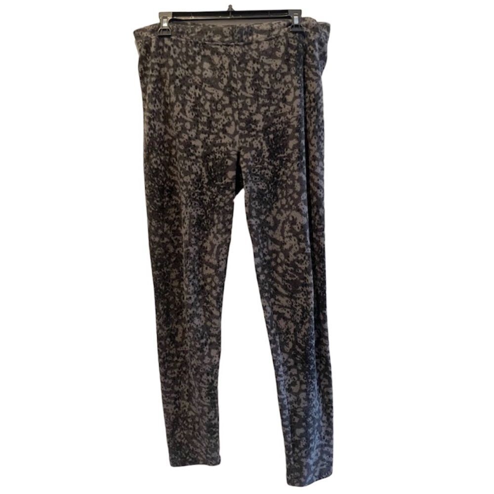 Cuddl Duds Fleecewear With Stretch Leopard Print Leggings Black‎ Gray Size Large